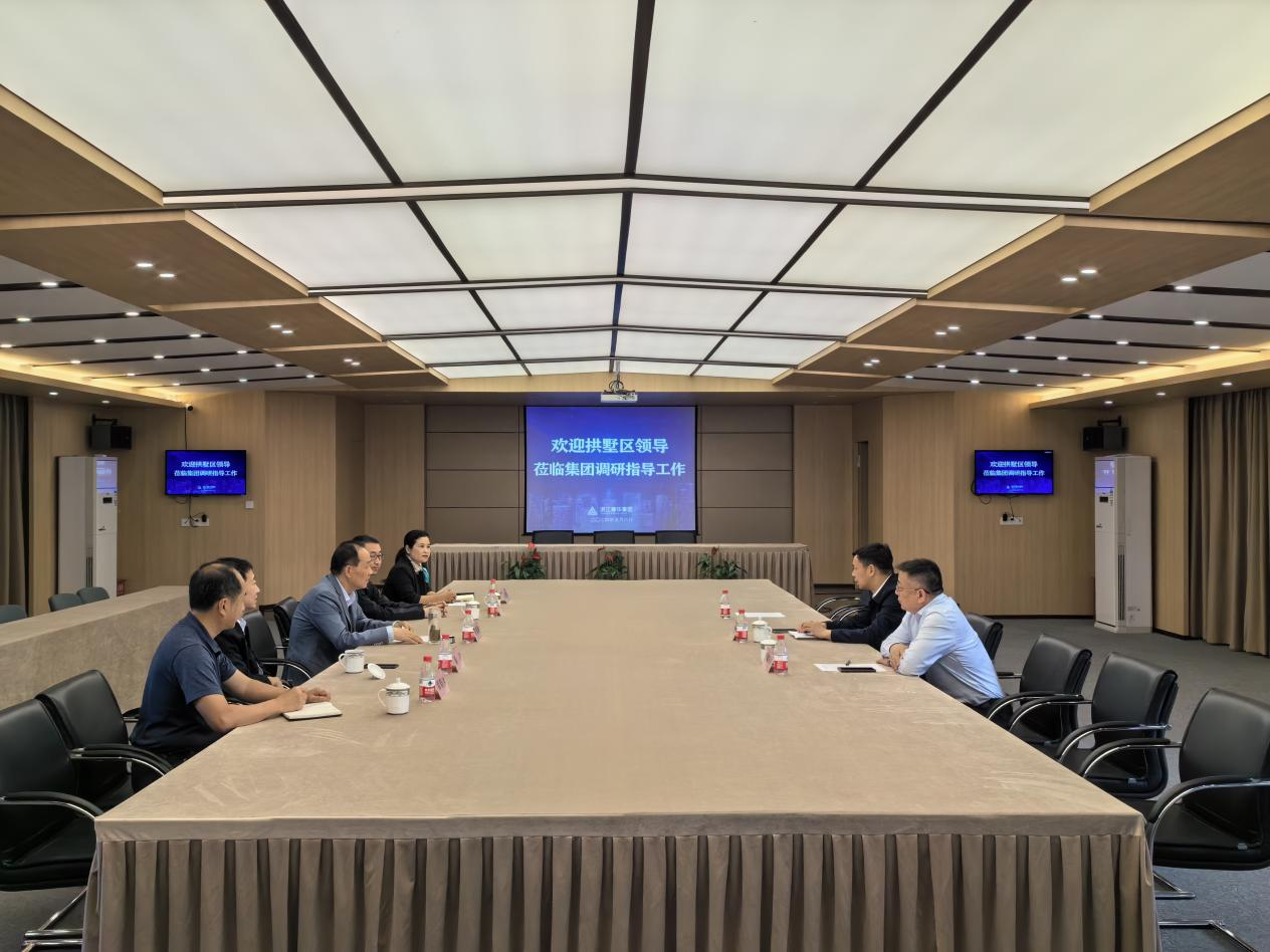 拱墅區區長敖煜新調研浙江建華集團，鼓勵龍頭企業持續發揮引領作用